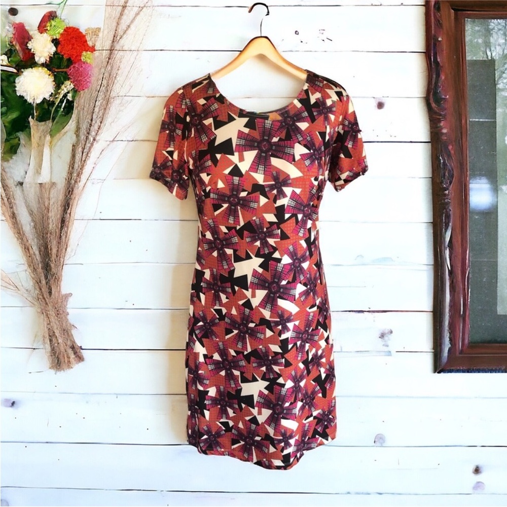 Triste Multi-Colored 70’s Style Plus Size Geo Pattern Dress